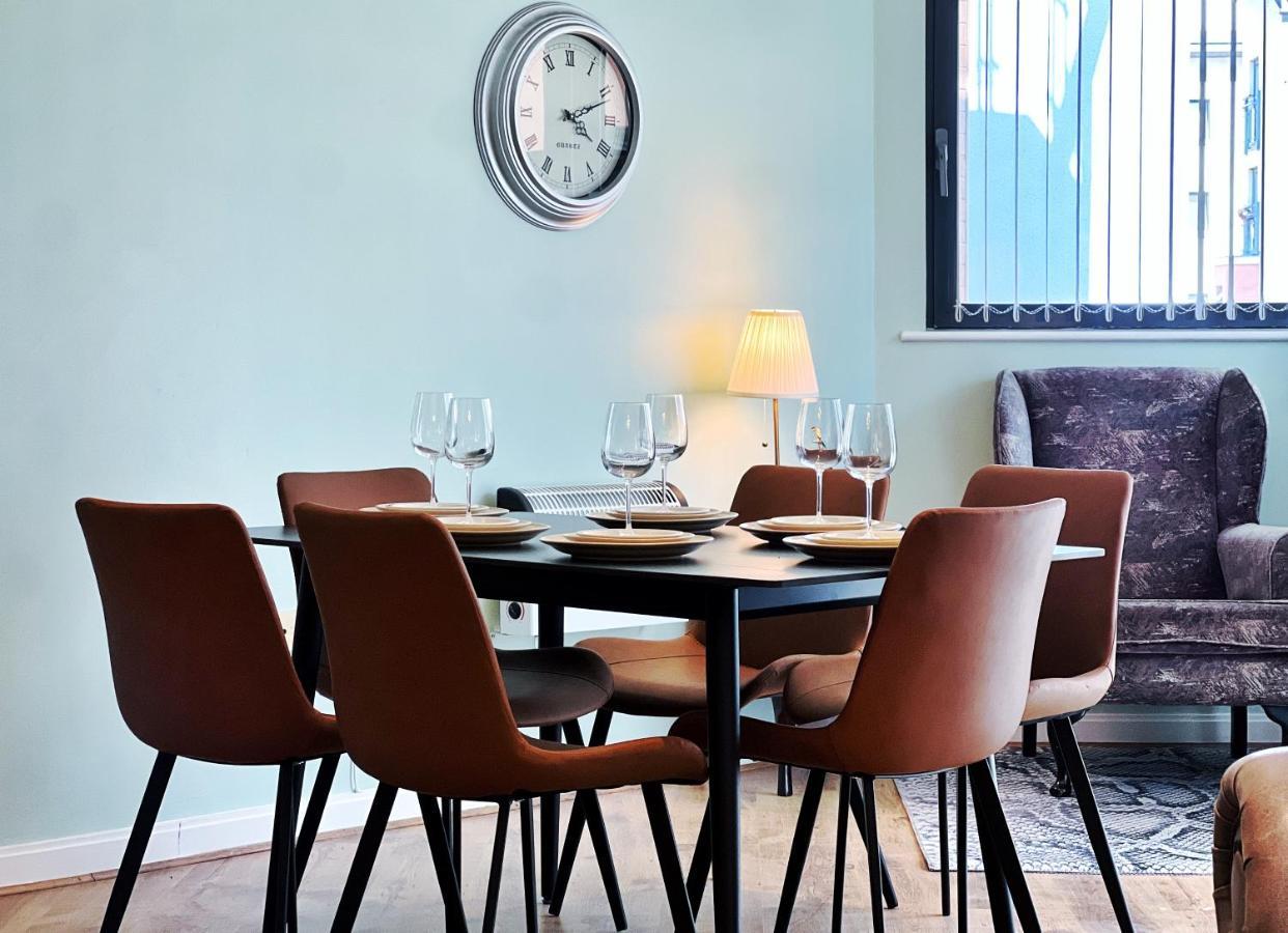 Retro Seaside Apt With Patio Swansea Exterior foto